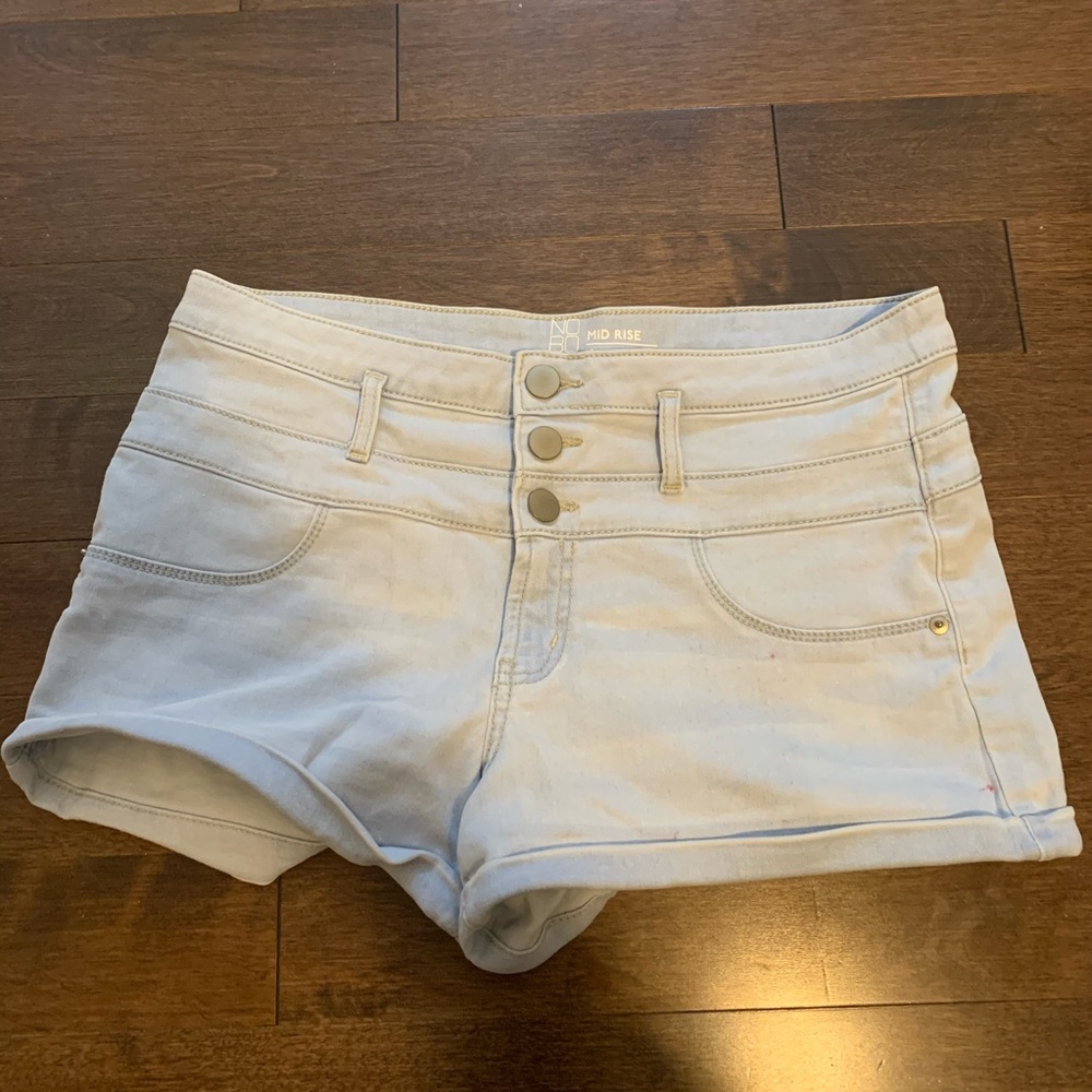Shorts - Picture 1 of 2